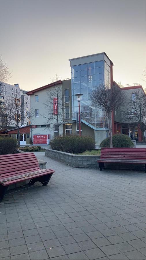 Hotel Dominika Pressburg Exterior foto